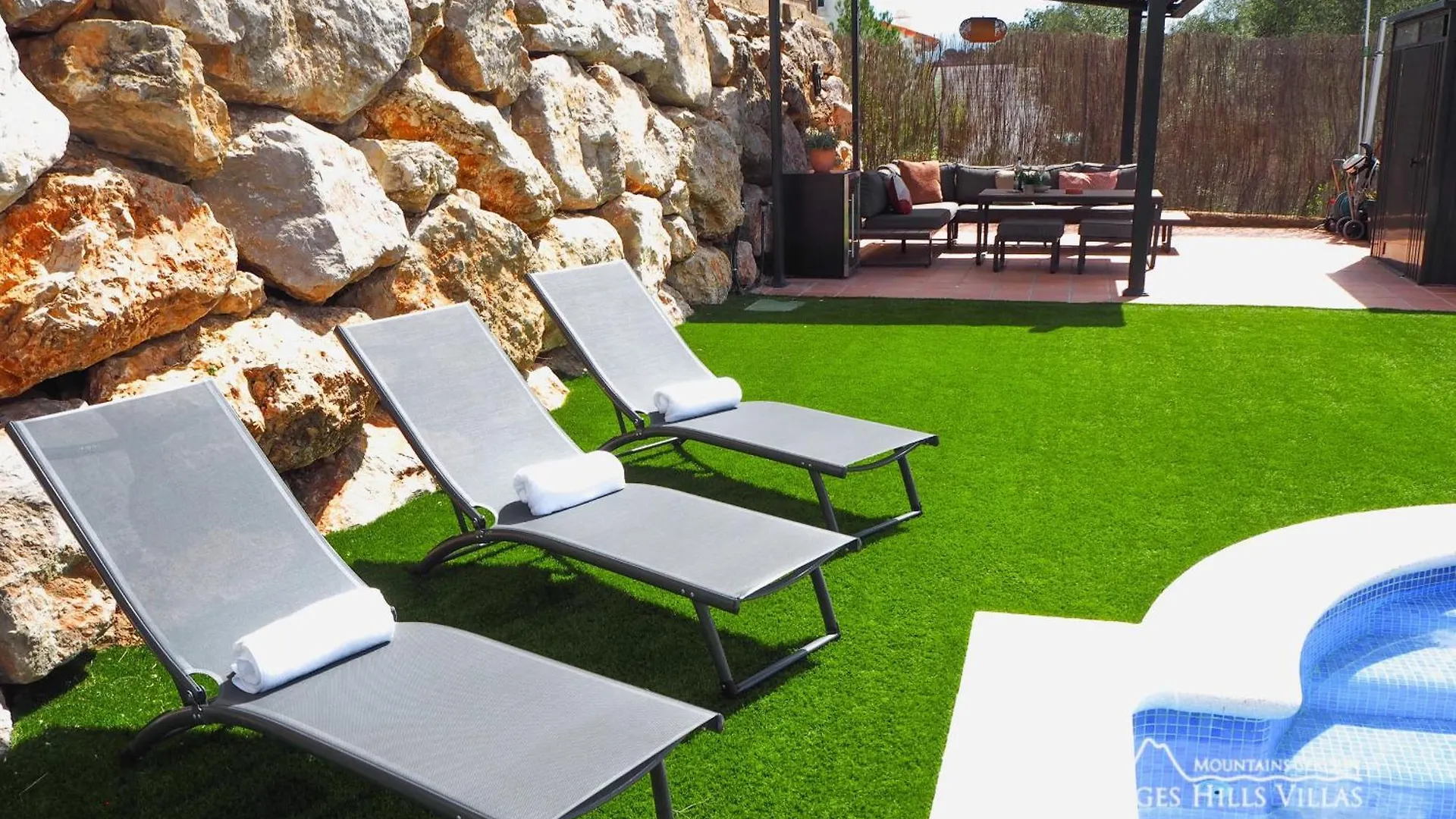 Villa Serranita - Stylish Holiday Home With Views And Air Conditioning 15 Mins To Sitges Olivella 0*,